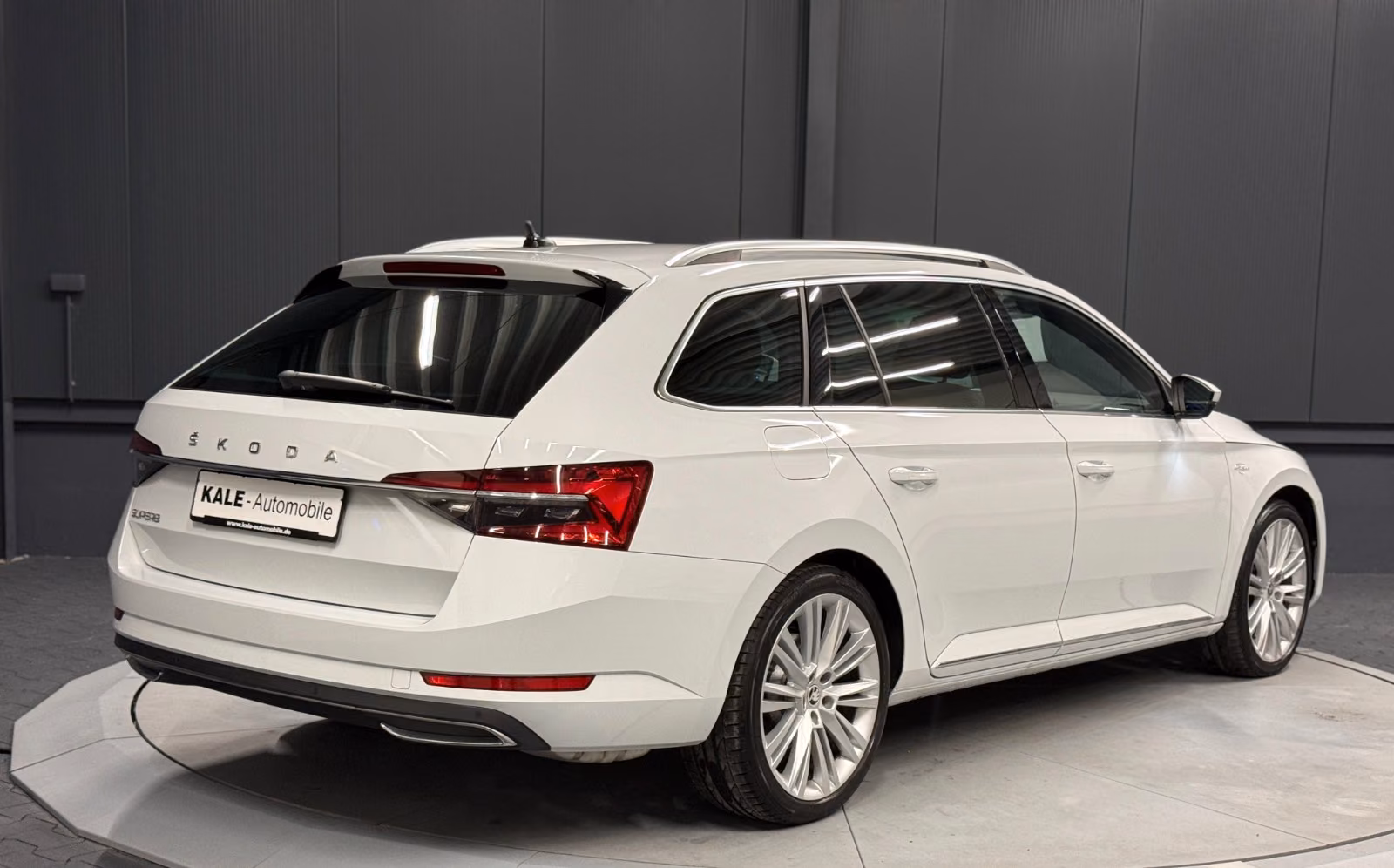 Skoda Superb Combi L&K *19Zoll*LEDER/Braun*SitzKlima*, миниатюра 8