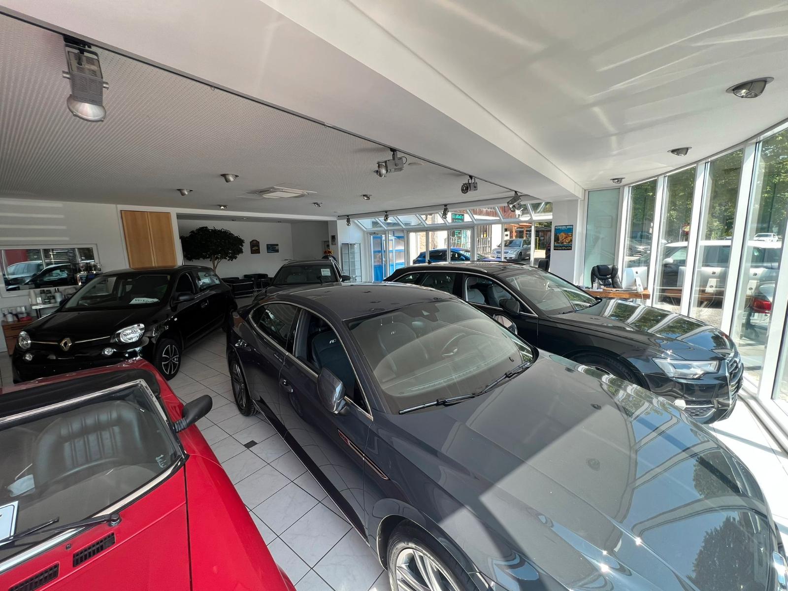 showroom-image-main