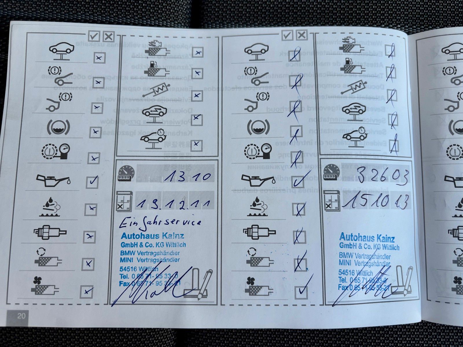 Fahrzeugabbildung BMW X1 xDrive20d xLINE Sportsitze 1.HAND SPORTFWK