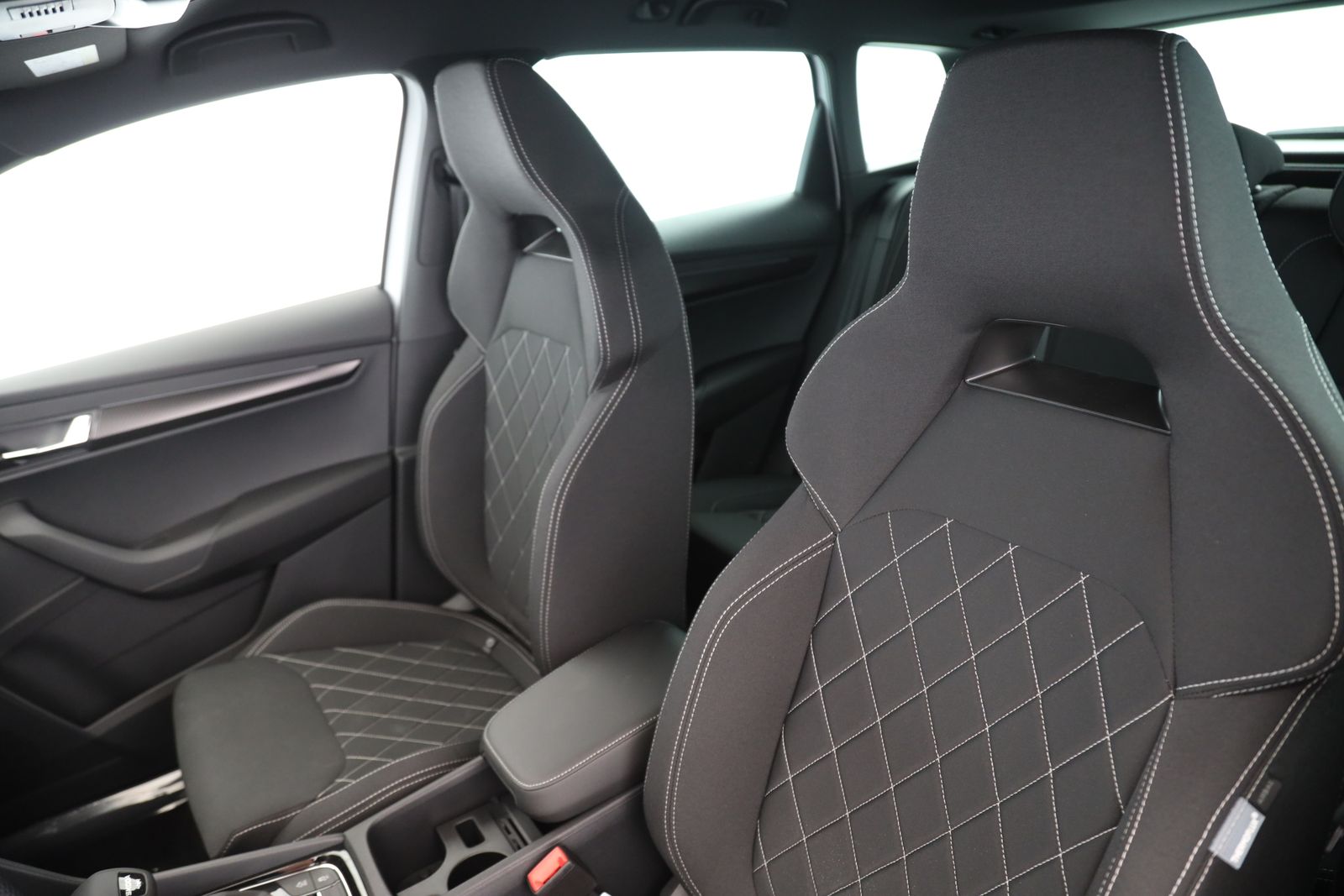 Skoda Karoq - Bild 12