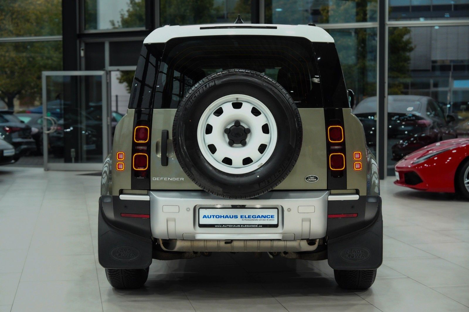 Land Rover Defender 110*EXT-PAKET*LUFTFEDER*360°*PIVI-PRO* foto 5