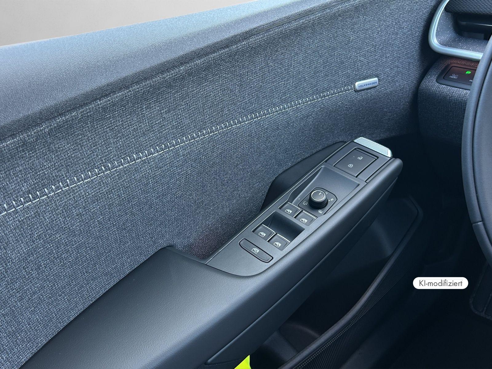 Volkswagen ID. Polo Launch-Ed. Style 211PS 52kWh 1G-Auto