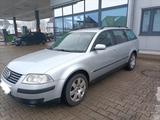 Volkswagen VW Passat 3BG 2,0L AUTOMATIK 96.000KM TÜV NEU - Volkswagen Passat B9