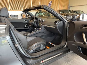 Audi TT Roadster 2.0 TDI quattro *1.HAND*BI-XEN*BOSE*