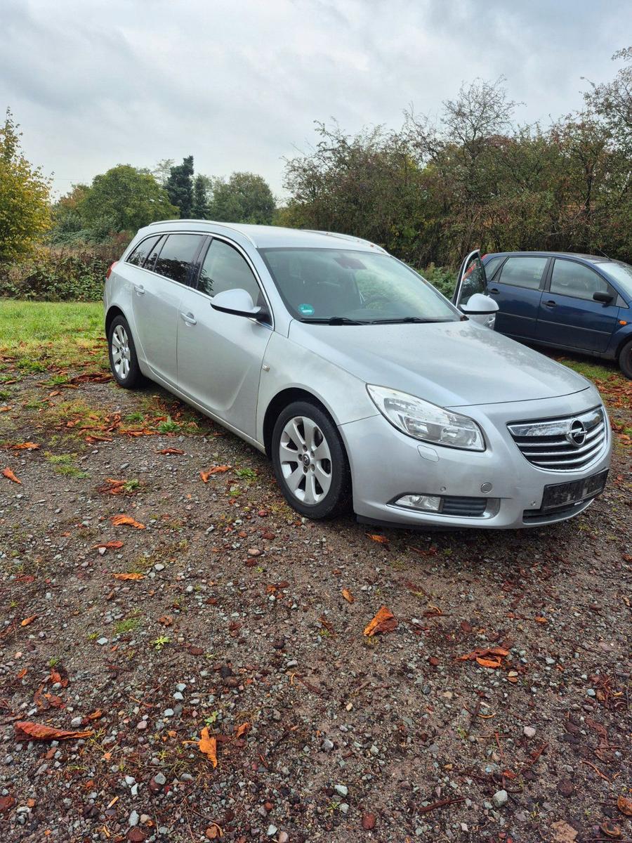Opel Insignia 2011 — vehicle for AFU Ukraine