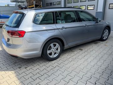 Volkswagen Passat Variant - 6