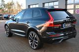 Volvo XC60 B4 D AWD Ultimate Dark*STDHZG*360°*ACC*AHK - Volvo XC60 mit Diesel-Antrieb: Standheizung