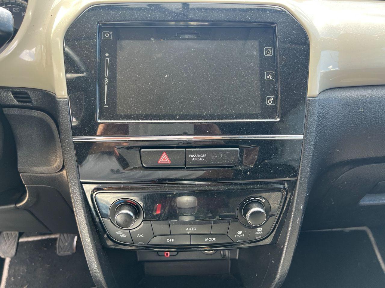 Suzuki Vitara 2015 — photo 12