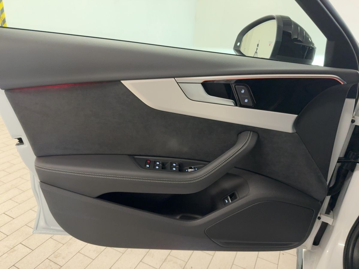 Audi S4 - Bild 18