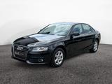 Audi A4 Lim. Attraction 1.8 TFSI SHZ,PDC,I.Hand - Audi A4 mit Benzin-Antrieb: Limousine, Klimaanlage, 1.8