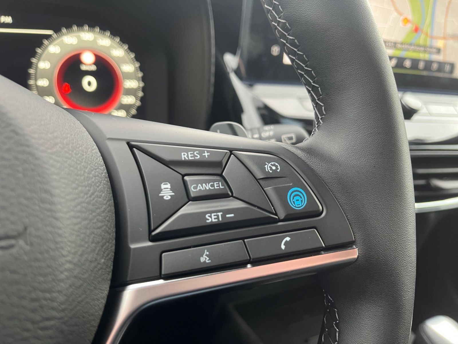 Fahrzeugabbildung Nissan Juke Redline Edition*NAVI*BOSE*KAMERA*SHZ*ProPil