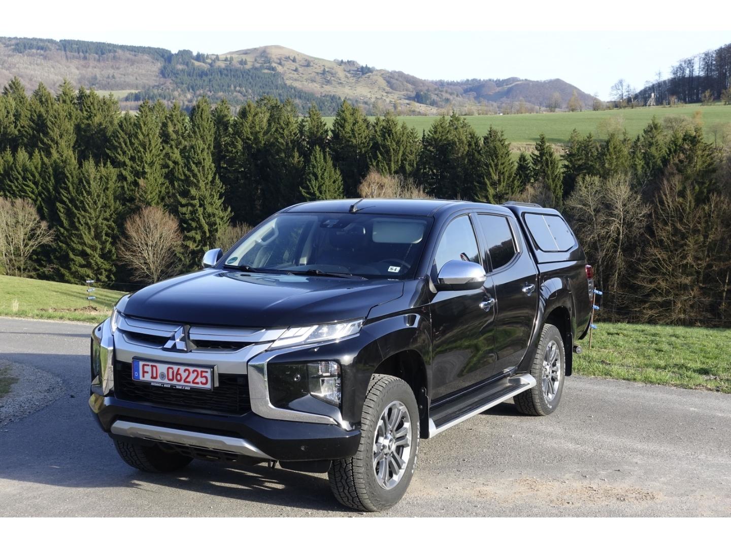 Mitsubishi L200 Spirit Doppelkabine 4WD Rückfahrkamera /Tem