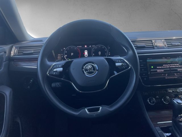 Skoda Superb Combi III 2.0 TDI DSG 4x4 Scout *AHK*STHZ