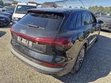 Audi e-tron 71 kWh 50 Quattro Business*CCS*Matrix*Kam - Audi e-tron: Geländewagen