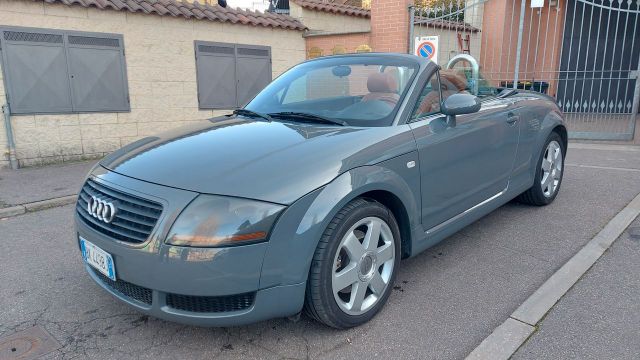 Audi AUDI TT Roadster 1.8T 180cv S-Line