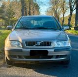 Volvo V40 1.6 109PS - gebrauchte Volvo V40 aus dem Jahr 2004