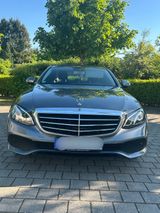 Mercedes-Benz E200 W213 - Mercedes-Benz 200: Limousine