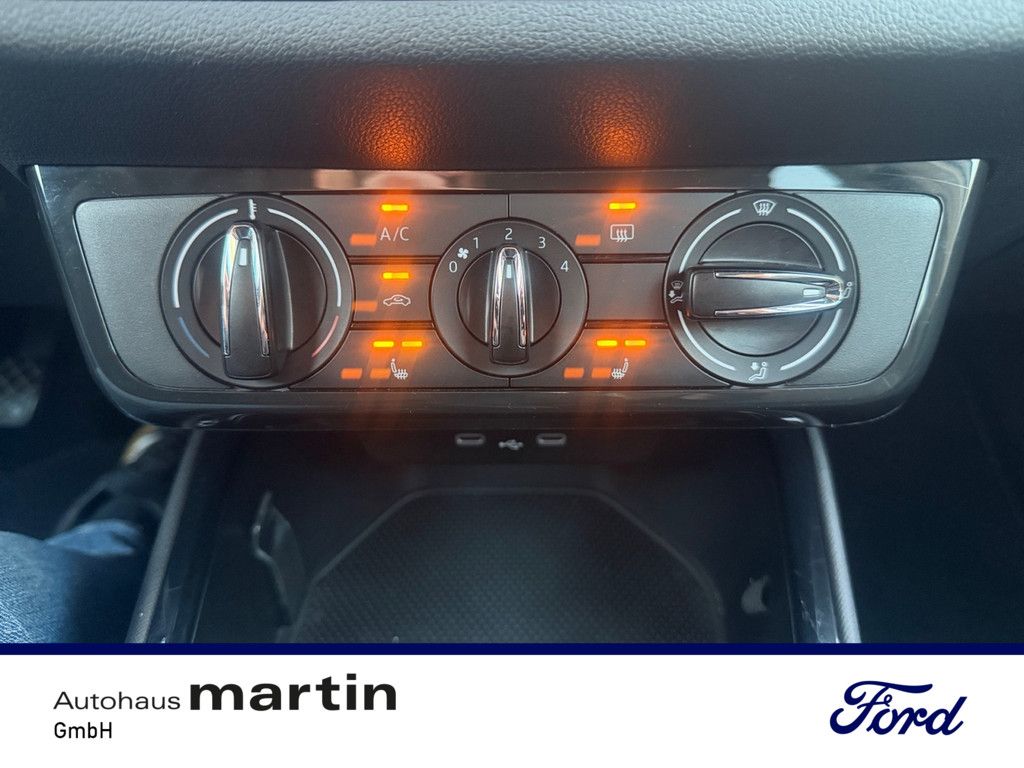 Fahrzeugabbildung SKODA Fabia 1.0 Active KLIMA PDC SHZ LED SCHEINWERFER