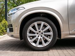 Volvo XC 90 – 9 / 30