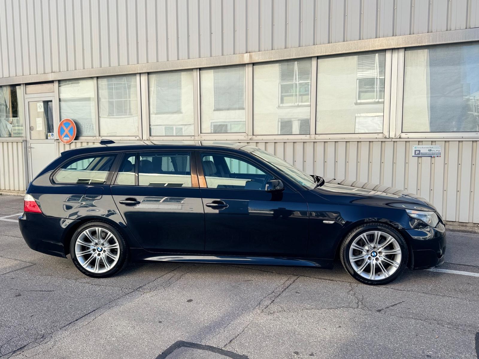 BMW 530 iA Touring 272 ch • BVA • Pack M • Cuir • Toit Ouvrant