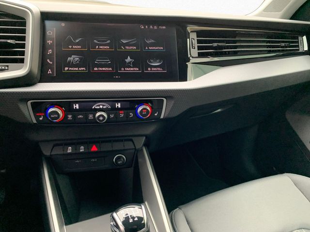 A1 Sportback 25 TFSI +SHZ+TEMPOMAT+PDC+CARPLAY++