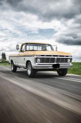 Ford F 250 Camper Special - Ford F 250 von privat