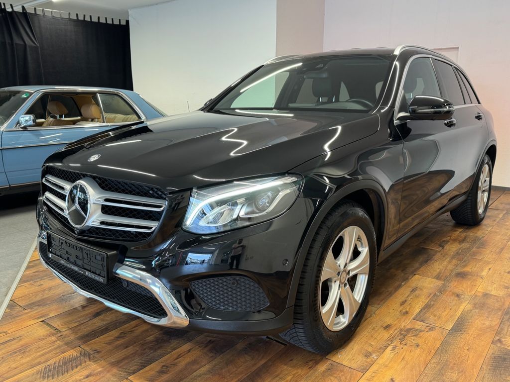 Image of Mercedes-Benz GLC 250
