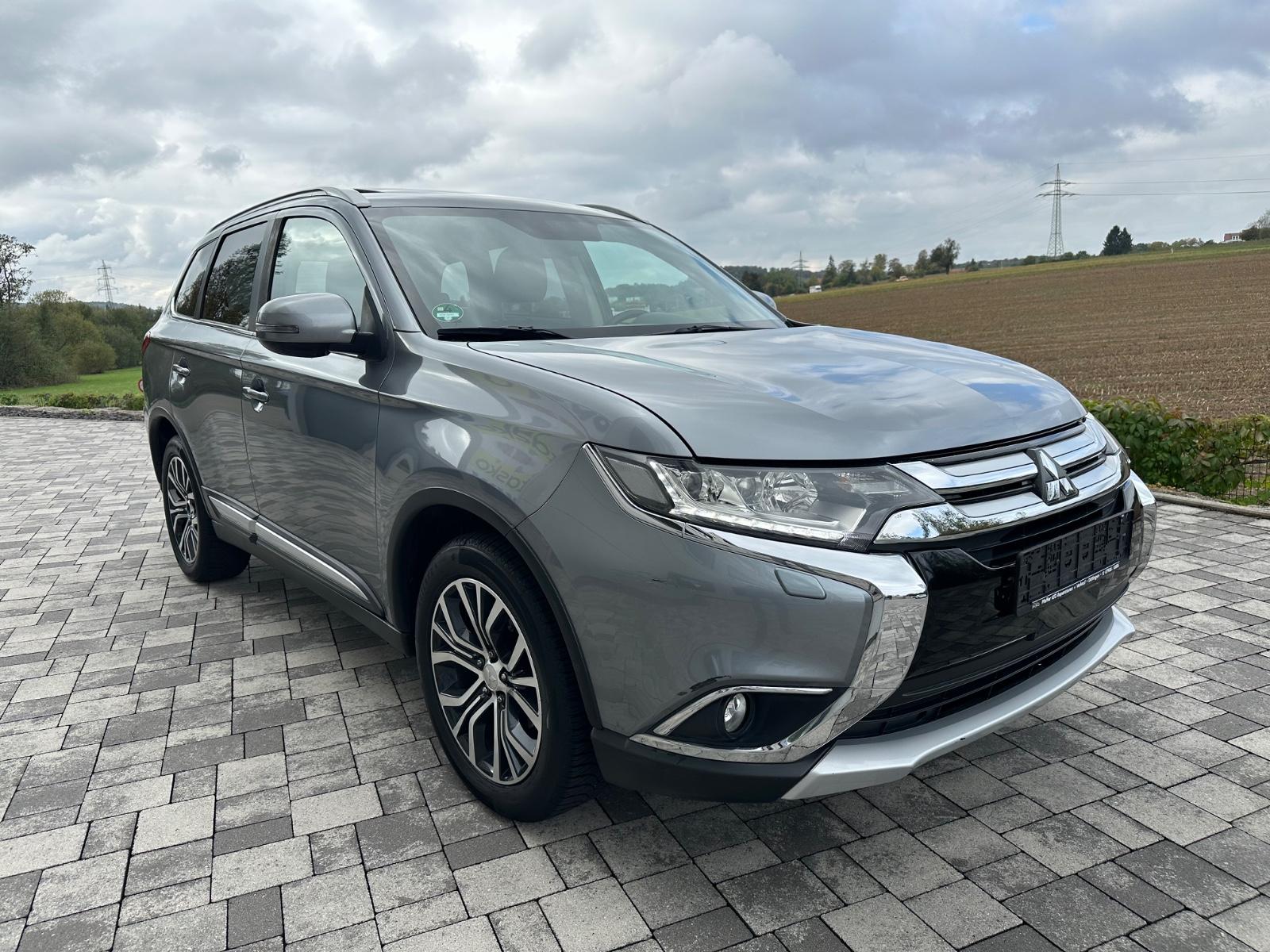 Mitsubishi Outlander Top 4WD 7 Sitze