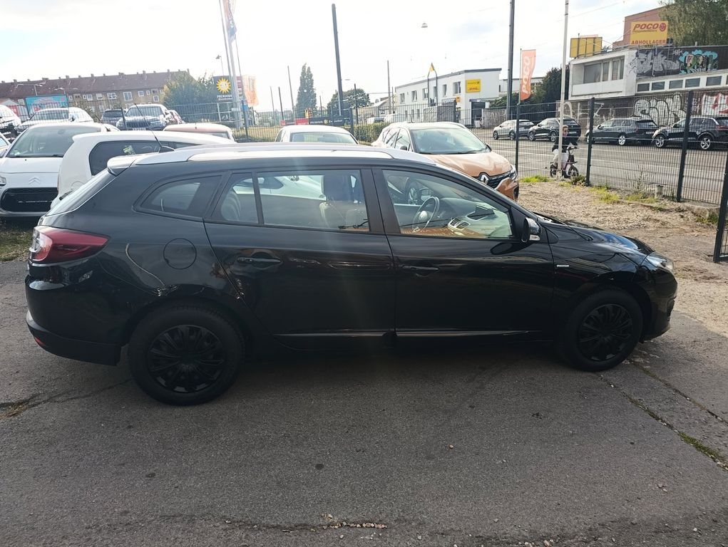 Renault Megane III Grandtour Limited*NAVI*PDC*SITZH*LED*