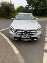Mercedes-Benz Mercedes CLA200 ez: 2018 124.000km - Mercedes-Benz C124