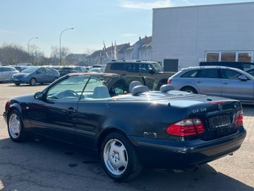 Mercedes CLK 320 - 4