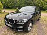 BMW X3 xDrive20i - BMW X3 Gebrauchtwagen in Hamburg