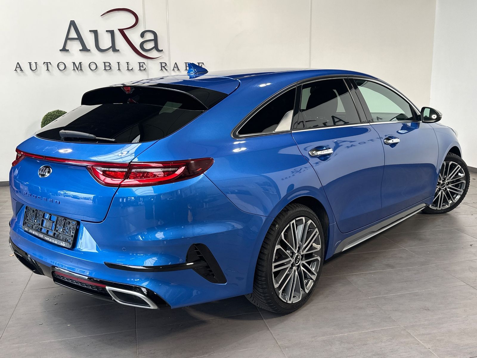 Fahrzeugabbildung Kia ProCeed 1.5 T-GDI DCT GT Line NAV+LED+ACC+KAM