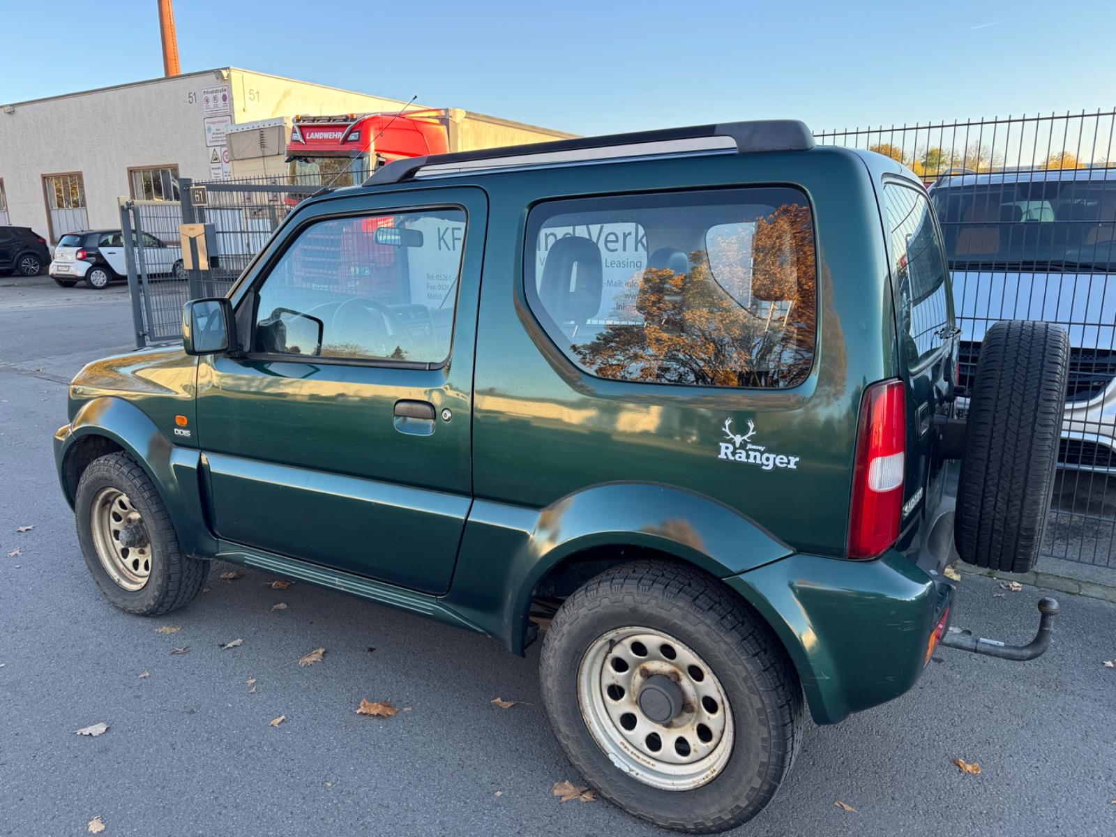 Suzuki Jimny 2007 — rear view