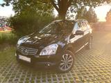 Nissan Qashqai+2 2.0 Tekna schwarz metallic - schwarze Nissan Qashqai+2
