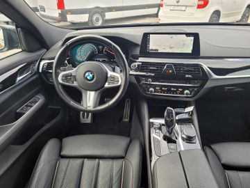 BMW 630 Gran Turismo - 12