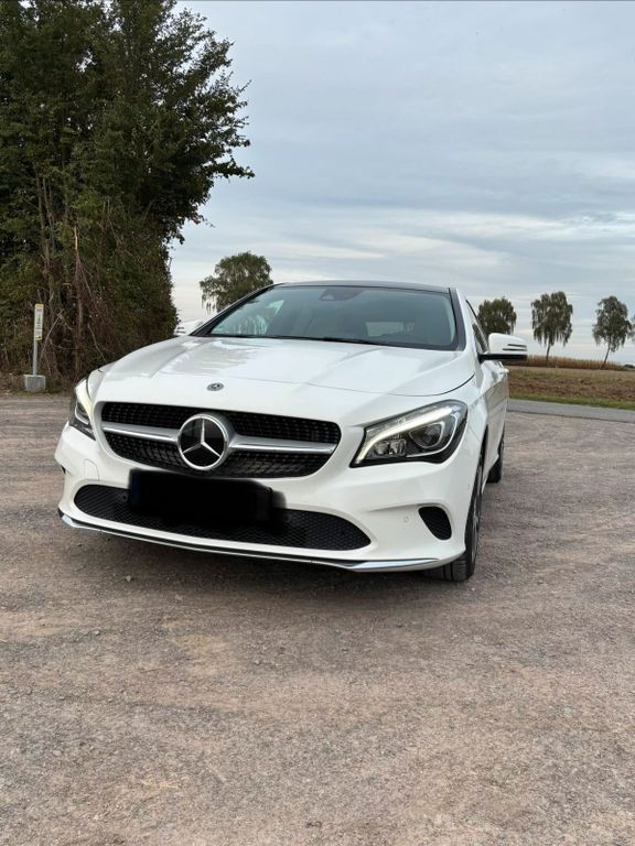 Image of Mercedes-Benz CLA 200 Shooting Brake