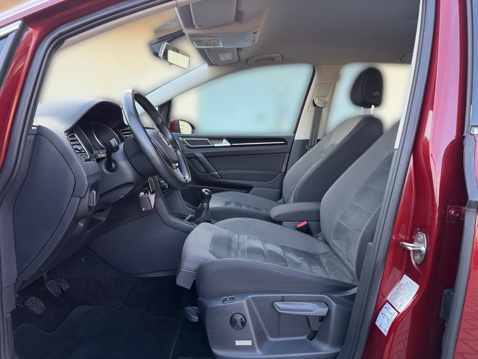 Volkswagen Golf Sportsvan VII Highline