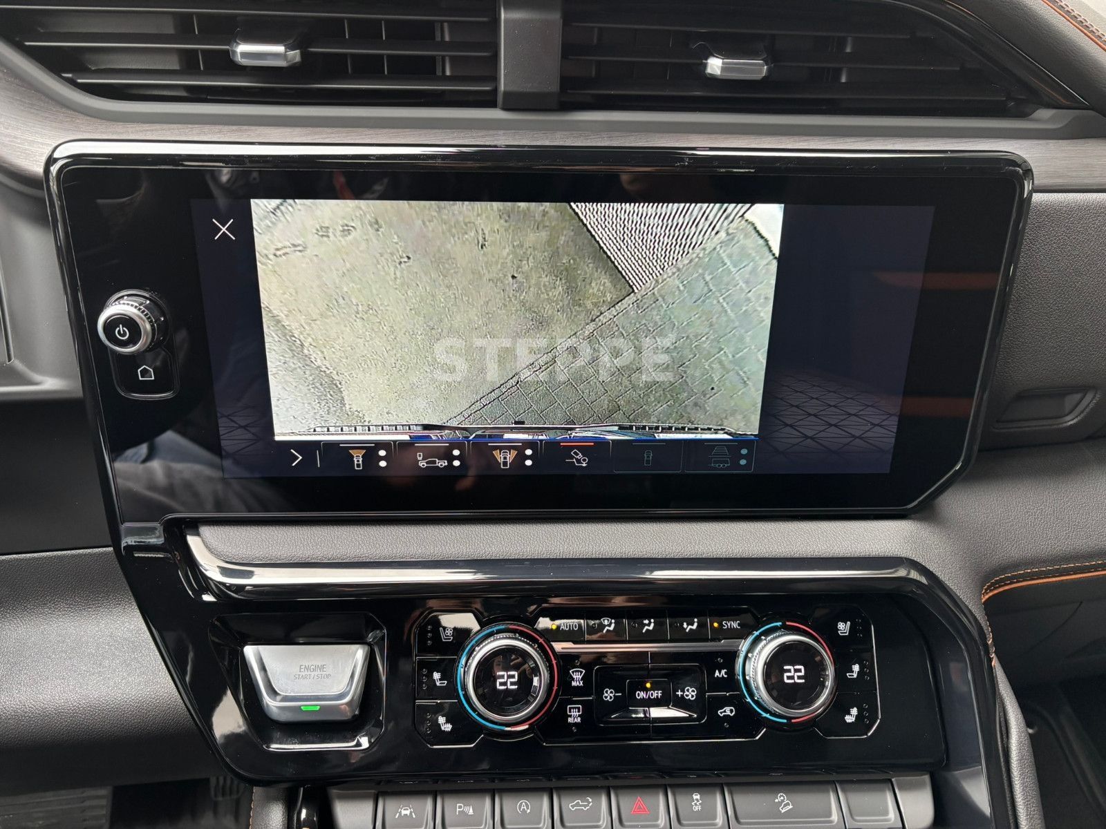 Gmc Sierra 1500 AT4 6.2V8 Crew Cab MY26 AHK 20"Alu