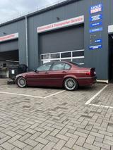 BMW E46 325i Limousine - BMW 325 aus 2003: 325i