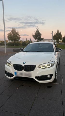 BMW 220i LCI Coupe SportLine -Aut-LED-Cam ...