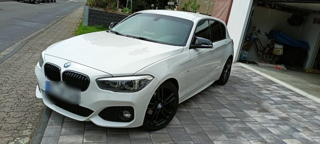 Image of BMW 118