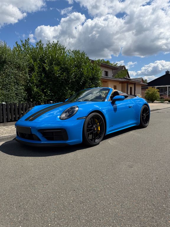 Image of Porsche 992
