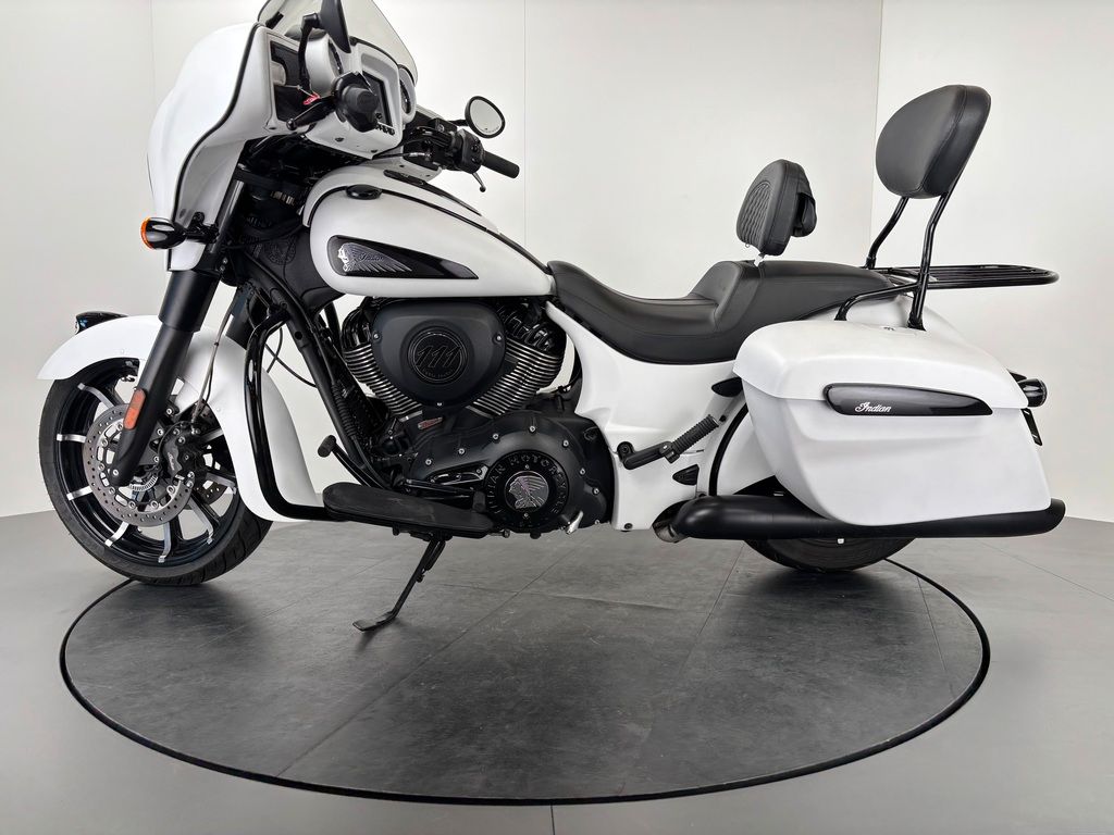 Fahrzeugabbildung Indian CHIEFTAIN DARK HORSE *SCHECKHEFTGEPFLEGT