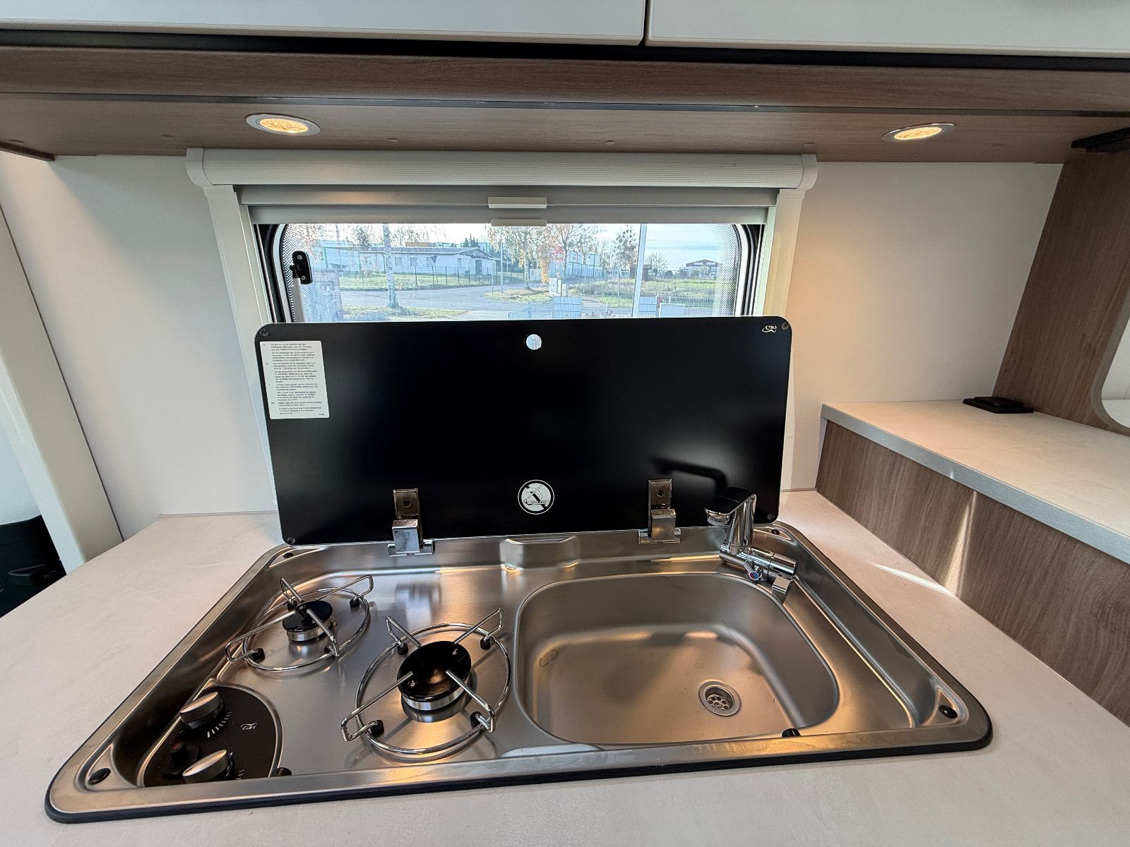 Fahrzeugabbildung Carado V-337 pro+ 6.497€ SPAREN !