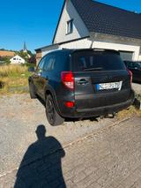 Toyota RAV 4 2.2-l-D-CAT 4x4  - Toyota RAV 4: D Cat