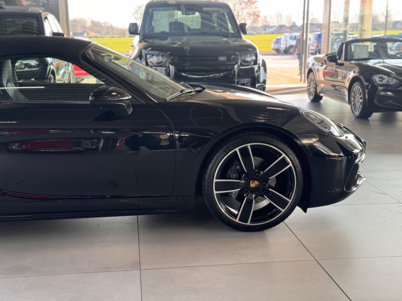 Fahrzeugabbildung Porsche 718 Boxster 2.0 "Bi-Xenon PASM Sport-Auspuff"