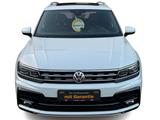 Volkswagen Tiguan Highline BMT*StandHZ*Headup*ACC*PANO*LED* - VW Tiguan Gebrauchtwagen in Düsseldorf