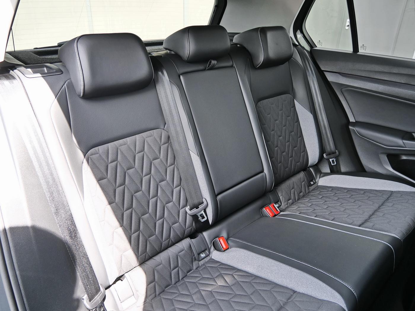 Volkswagen Golf 1.5 TSI Goal PARK-PILOT ACC LED, миниатюра 6