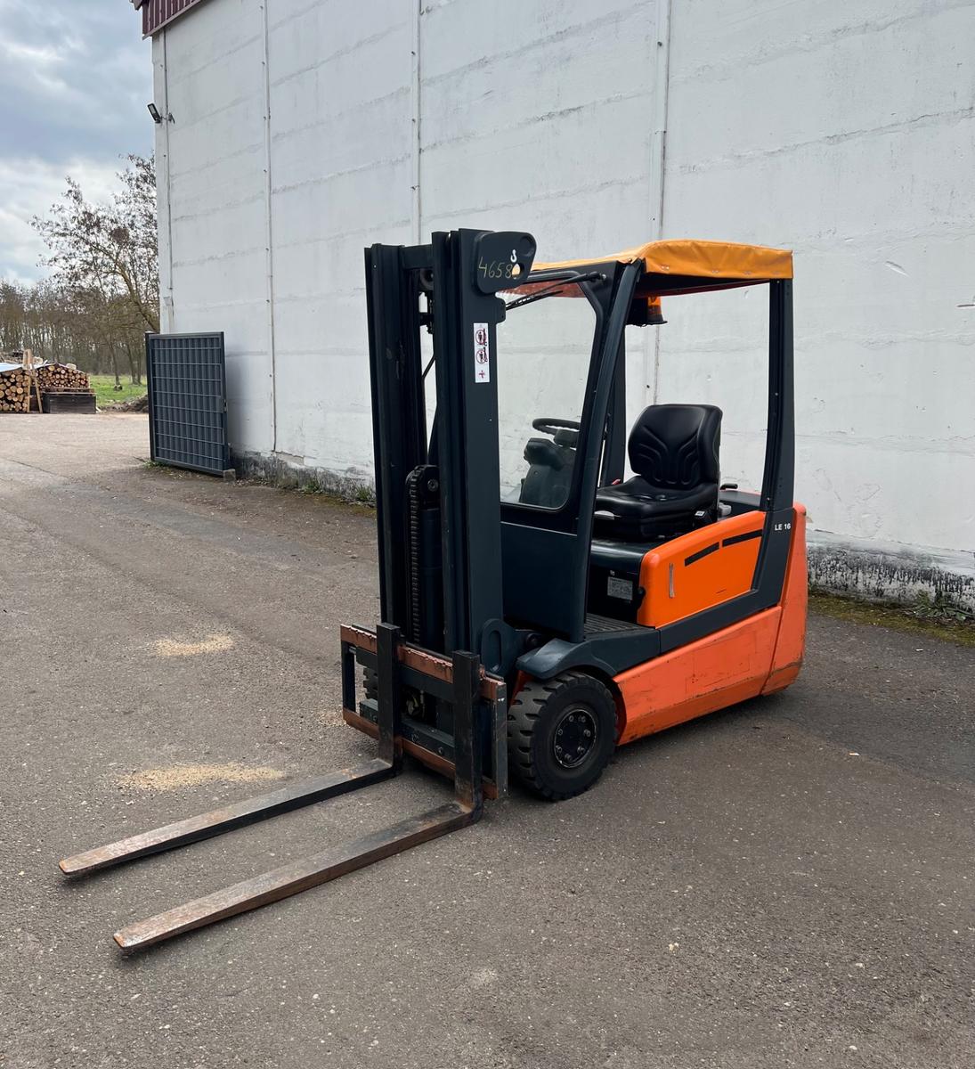 Steinbock Boss LE16-Triplex-Vollfreihub-Seitenschieber